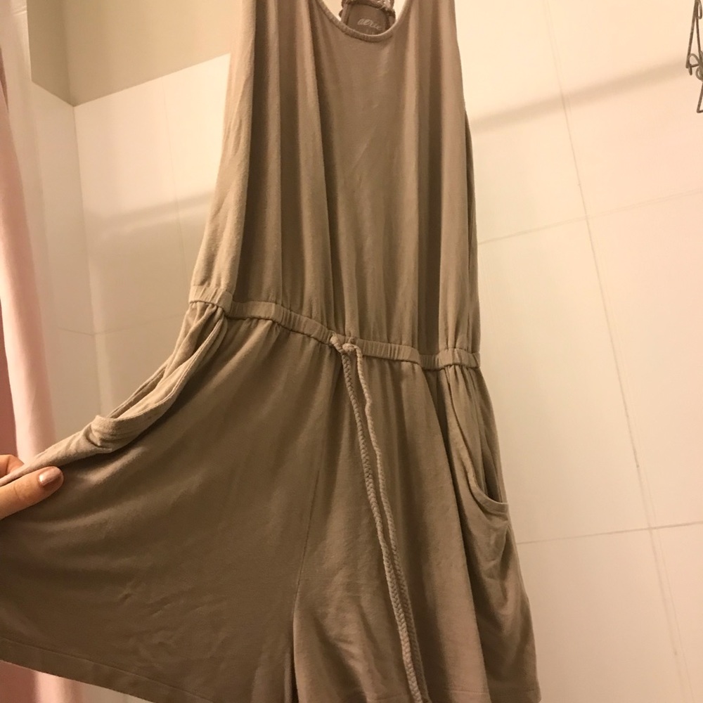 Aerie Romper Size small